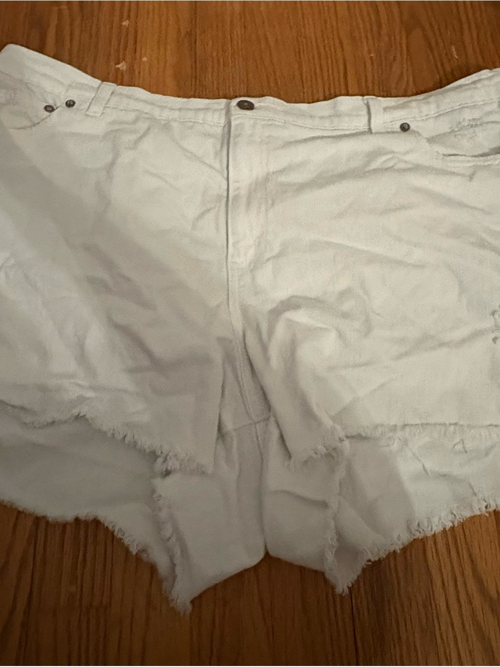 Aerie XXL Women's White Denim Distressed Cut-Off Shorts